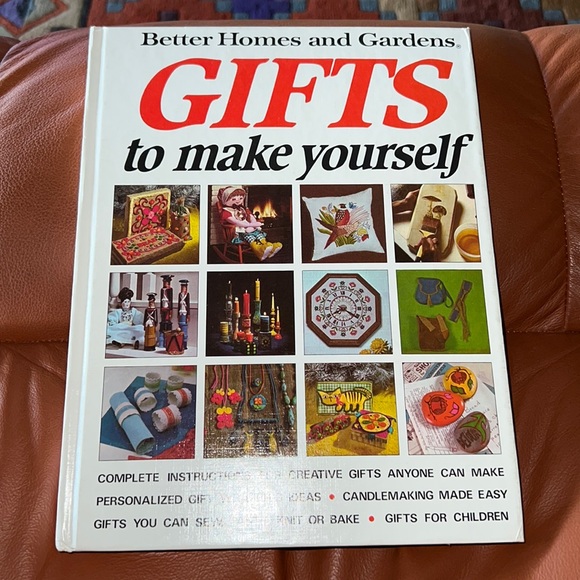 2 1970’s Better Homes and Gardens Books - Picture 2 of 11